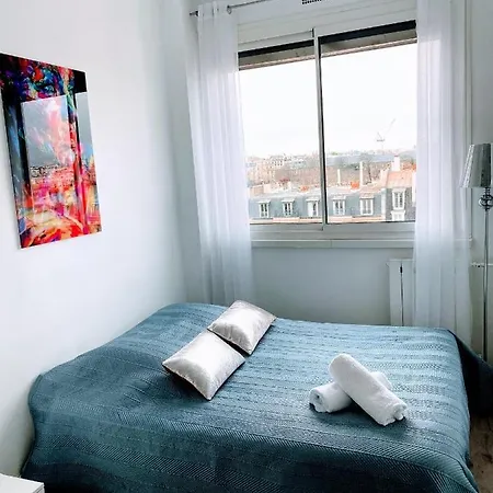 Apartment Luxe Eiffel Tower And Seine River Paris