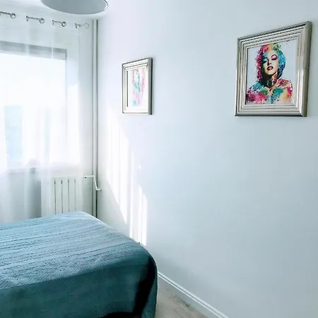 Luxe Eiffel Tower And Seine River Apartment Paris